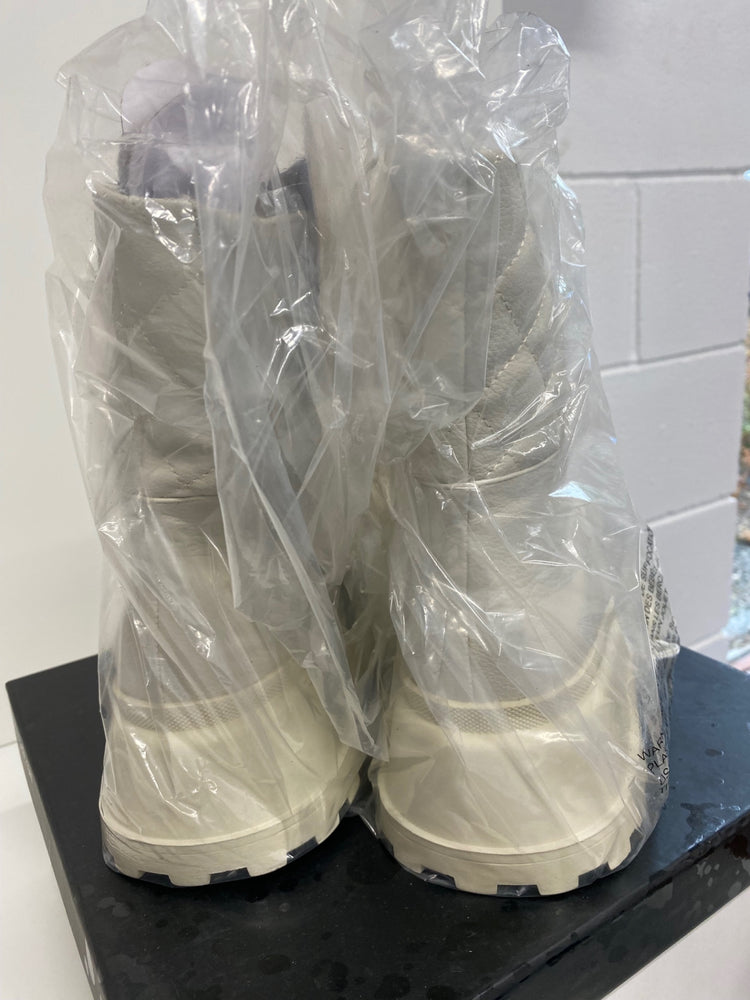 Fabulous Moda In Pelle peretti Porvair cream Boots UK6 Cream new AB024