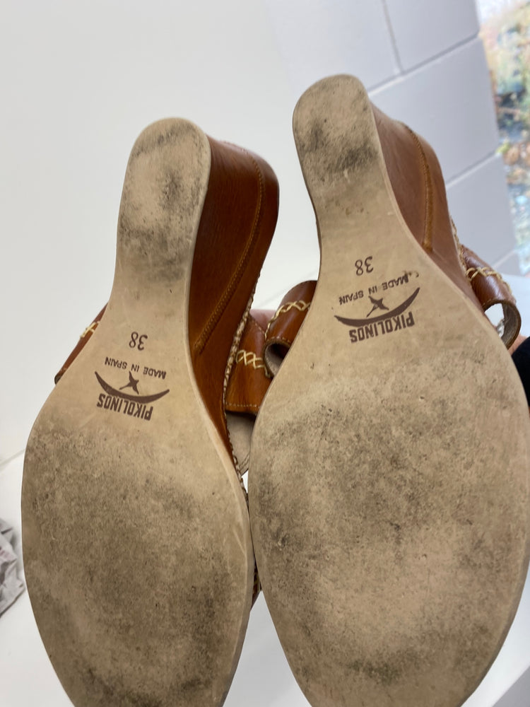 Fabulous Pikolinos Spanish leather boho mule Sandals UK5 Brown NR001