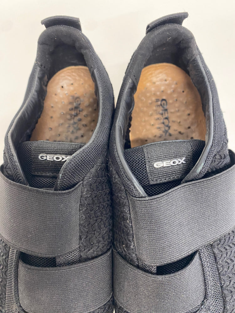 Fabulous Geox Sneakers Uk7 Black leather breathable stystem EC004