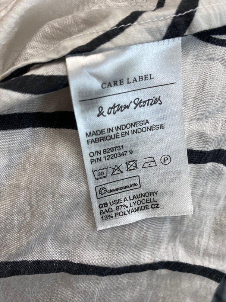 Fabulous & Other Stories Dress UK M Grey black swirl VW001