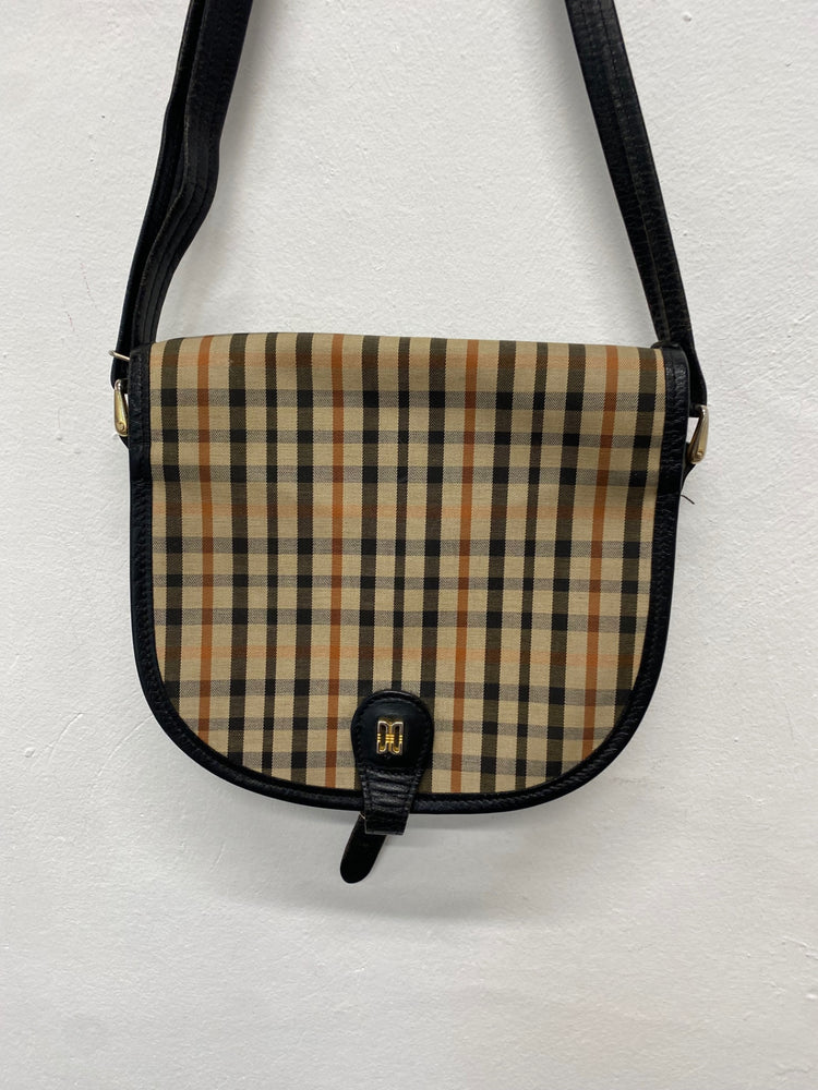 Fabulous Daks London Shoulder Bag One size Beige checked leather PM002