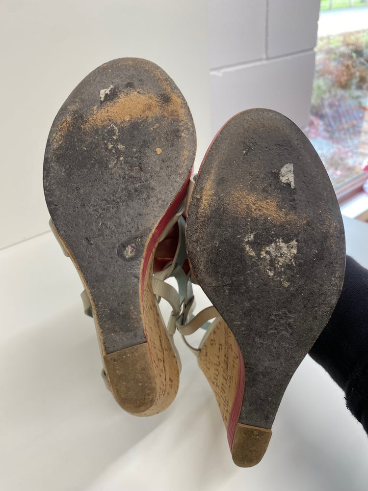 Fabulous Nicole Farhi cork wedge occasion Sandals Uk7 Cream & Red CM061