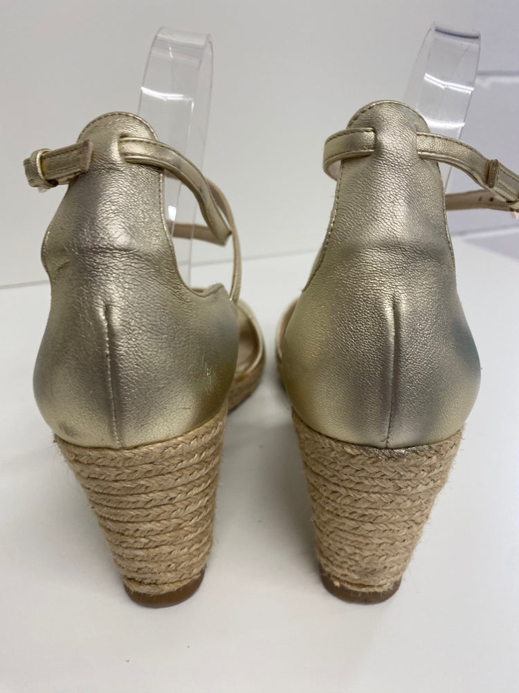 Fabulous Lk bennett Gold sandal espadrille Uk7 Gold ankle strap occasions CM061