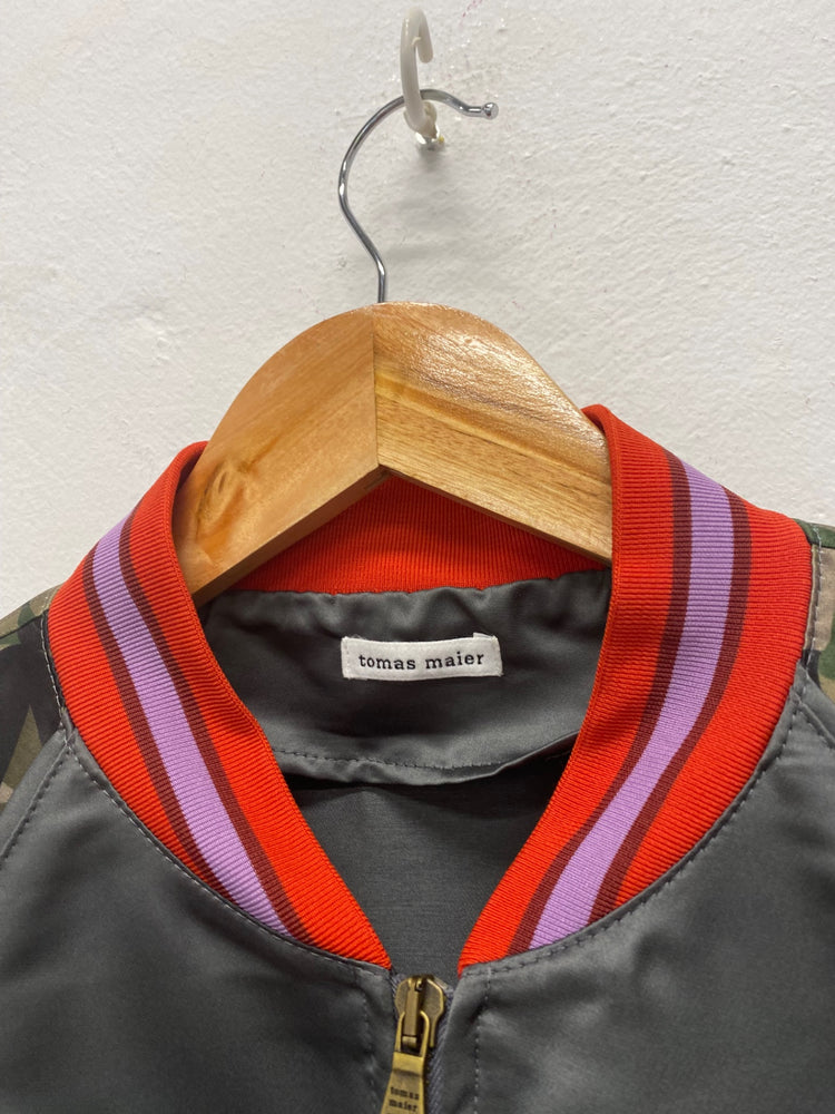 Fabulous Tomas Maier Bomber khaki flamingoes Jacket UK10 Grey & Camo LG005