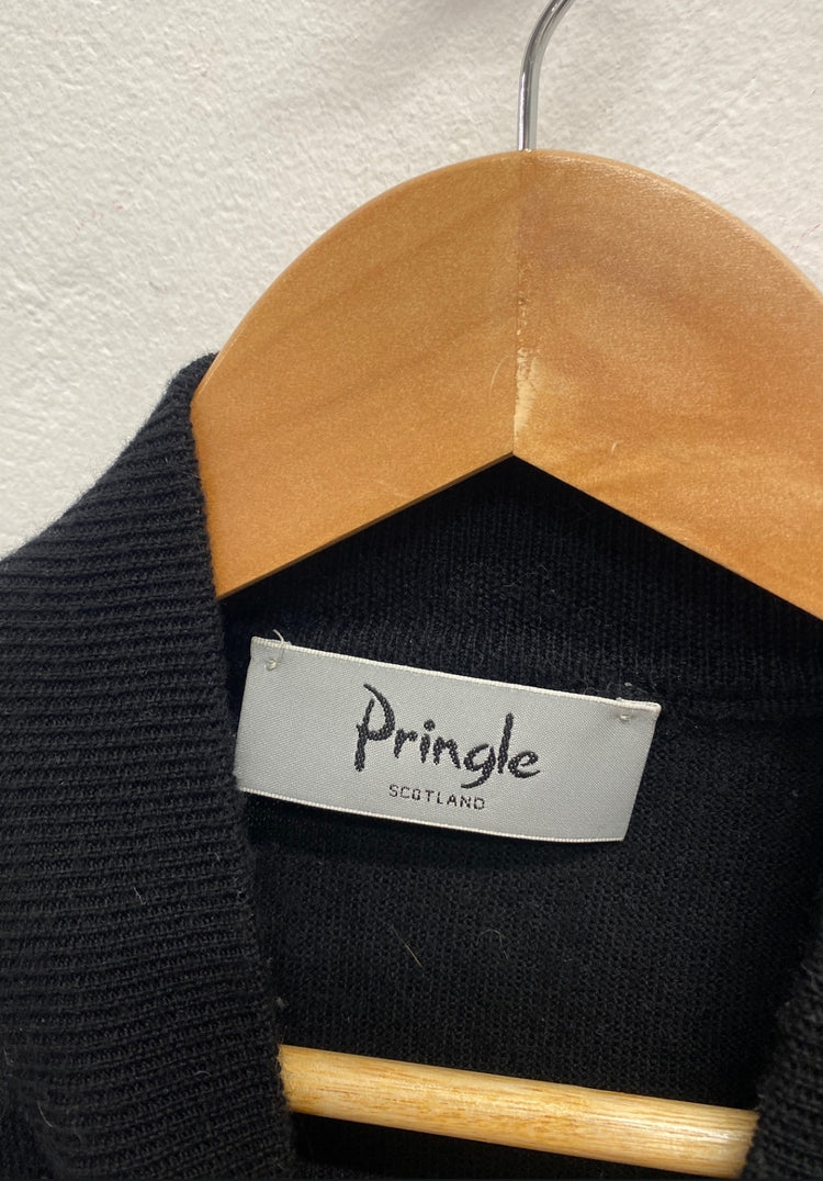 Classic Pringle of scotland Sweater UK L Black arm logo wool LG276