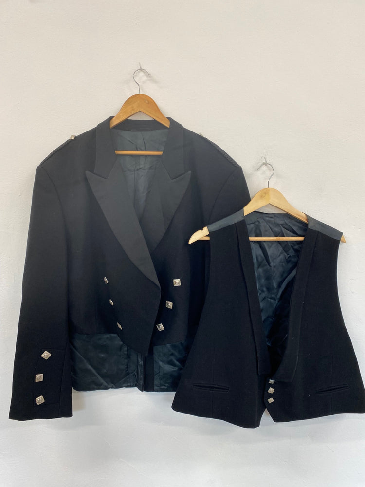 Classic Traditional Prince Charlie Kilt Jacket & Waistcoat Ex Hire UK 52R/L #115 MD001