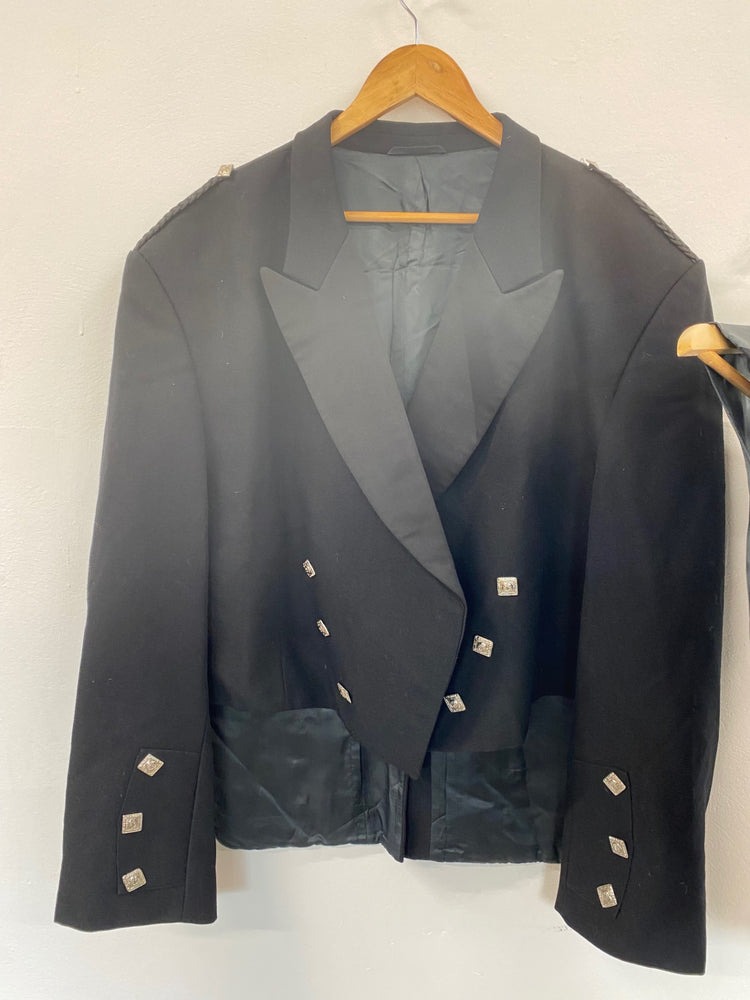 Classic Traditional Prince Charlie Kilt Jacket & Waistcoat Ex Hire UK 52R/L #115 MD001