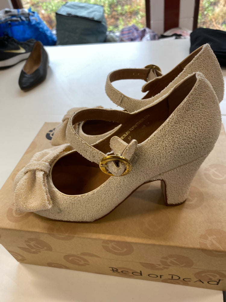Fabulous Red or Dead Heels UK4 Ivory Lindy Hop New AO001