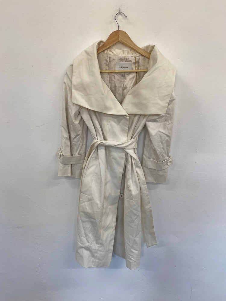 Fabulous L.K. Bennett Trench formal elegant Coat UK10 Cream GM143