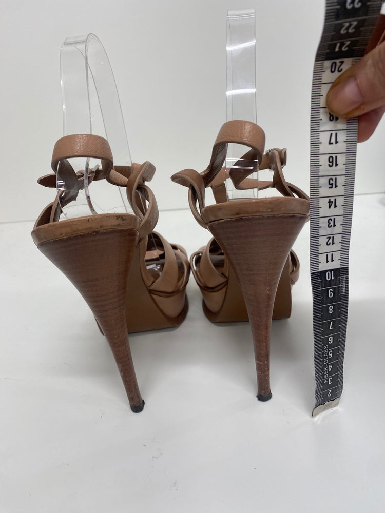 Fabulous Yves Saint Laurent Tribute Nude Sandals Uk7 Beige GM143
