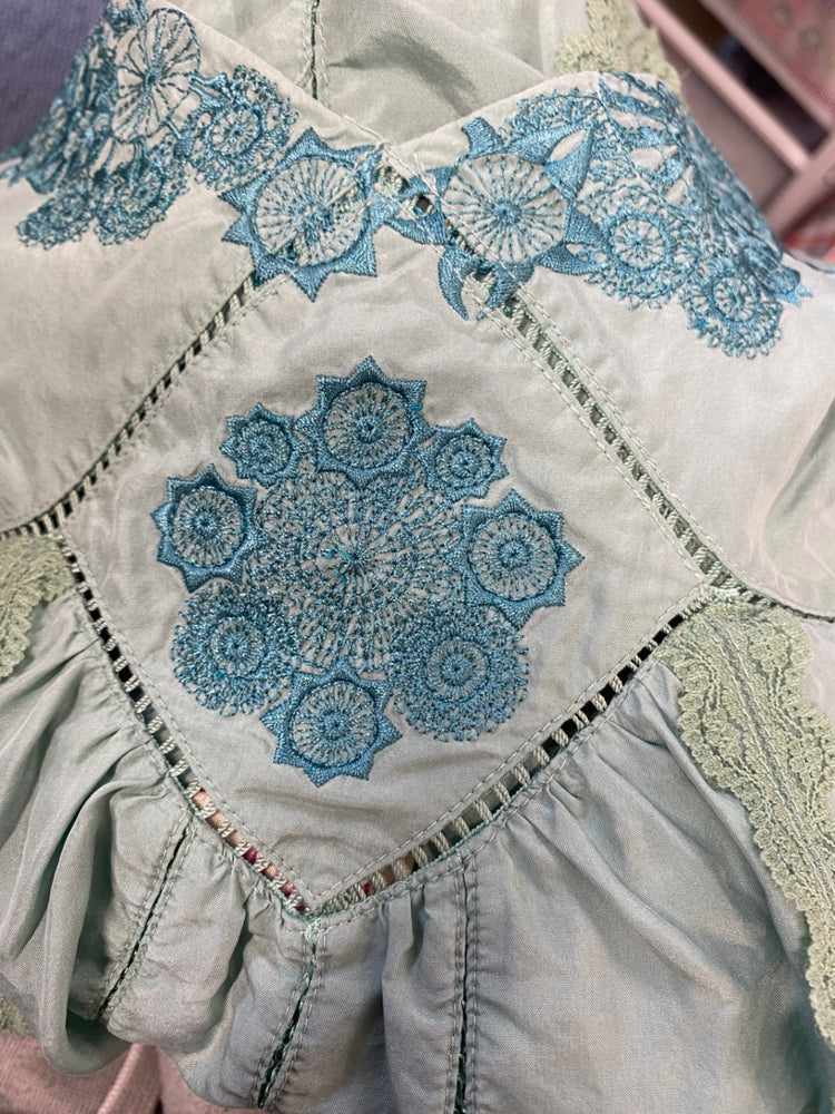 Fabulous Whistles Cami UK 14 Green broderie silk GM143