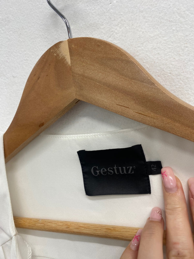 Fabulous Gestuz Blouse UK 14 Cream longline office GM143