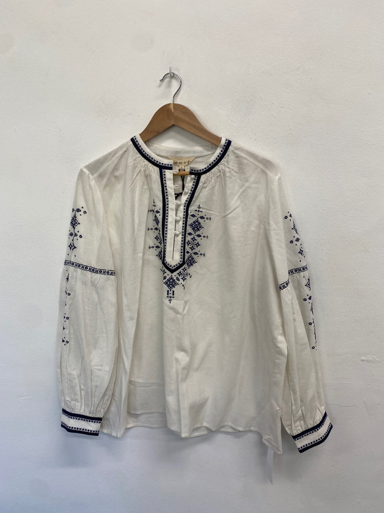 Fabulous EAST Blouse UK XL White navy pattern cotton GC459