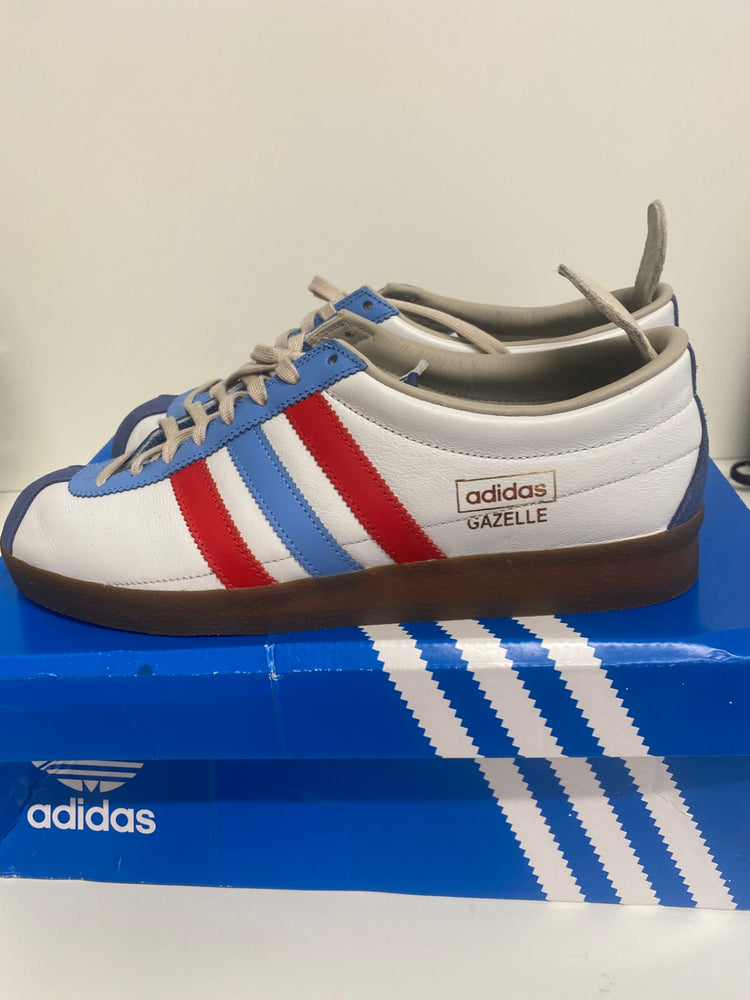 Fabulous Adidas Gazelle Vintage Sneakers UK8 White