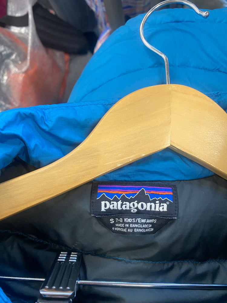 Fabulous Berghaus down Puffer Jacket Age 7-8 Light Blue teal SW461