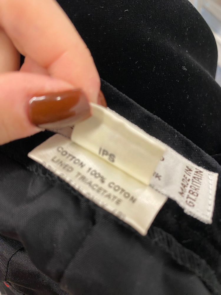 Fabulous Jaeger Skirt UK 8 Black A line vintage cottage core AT002