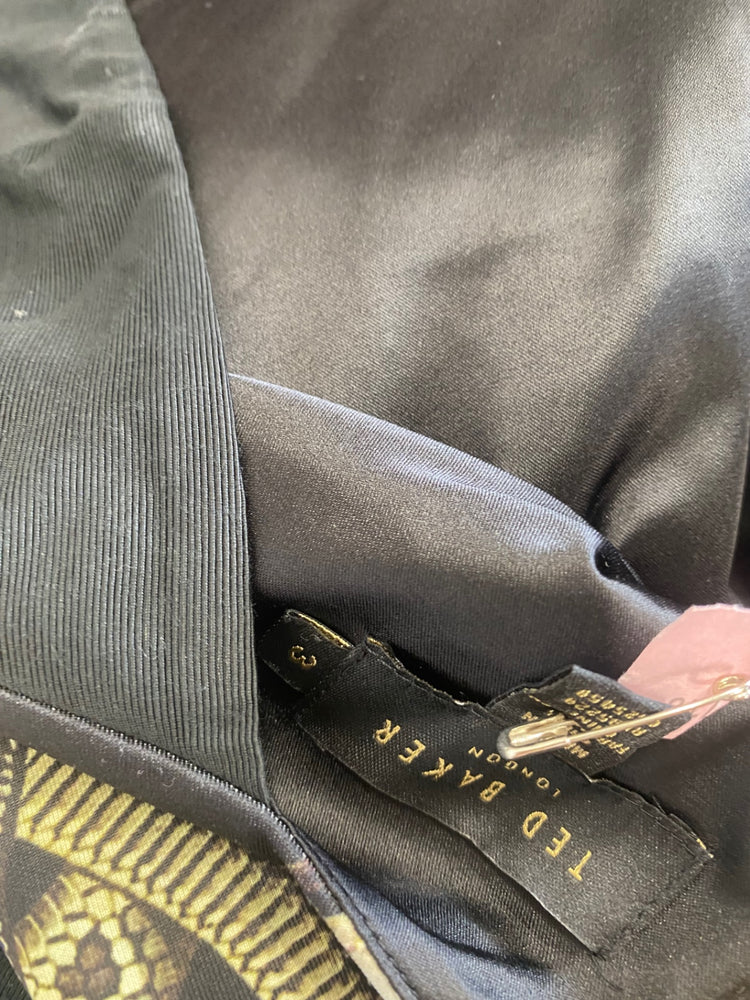 Fabulous Ted Baker Bella Gold chain Jewels Dress UK12 Black PS462