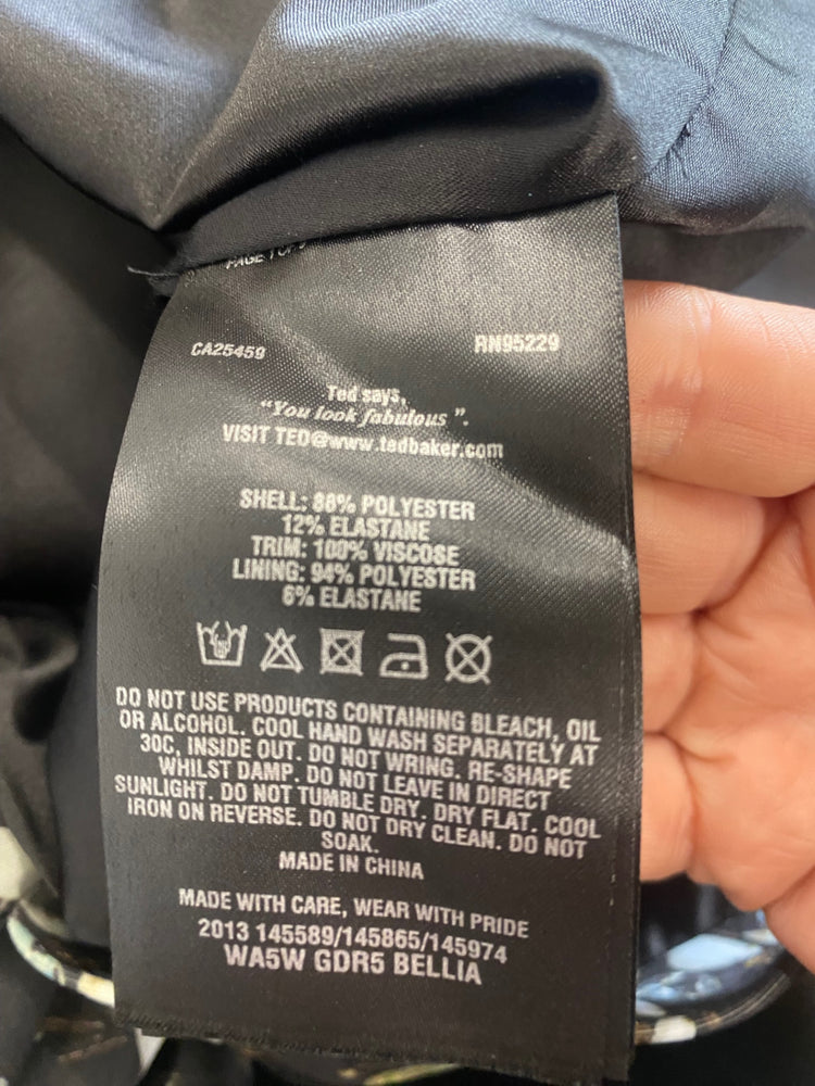 Fabulous Ted Baker Bella Gold chain Jewels Dress UK12 Black PS462