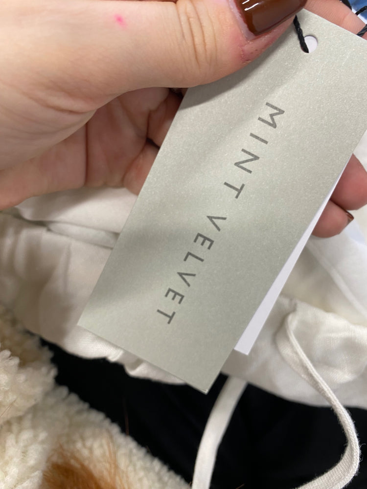 Fabulous Mint Velvet UK S Ivory maxi skirt JF463