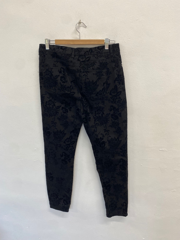 Fabulous Phase Eight Skinny trousers UK 14 Black rose JF463