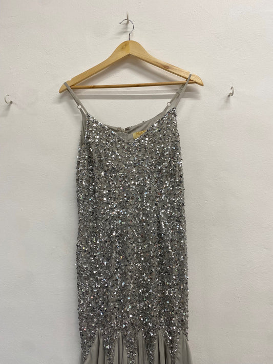 Fabulous Maya deluxe Dress Uk 10 Silver sequin mermaid tail JF463