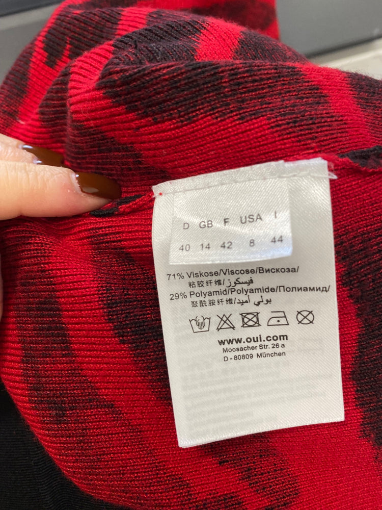 Fabulous oui moments Cardigan UK 14 Red zebra studded JF463