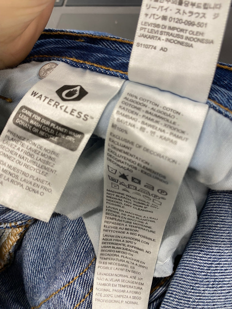 Fabulous Levis 501 Straight jeans W24" L28 Blue AP464