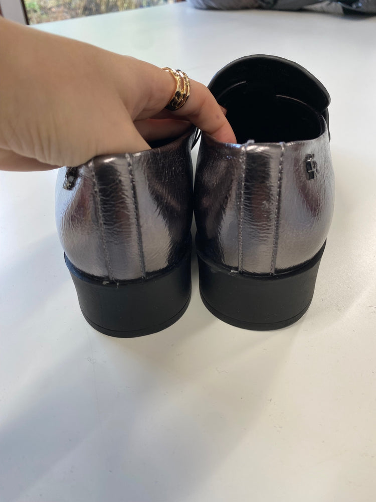 Fabulous DKNY ivette Loafers UK 5 Metallic Silver SM467