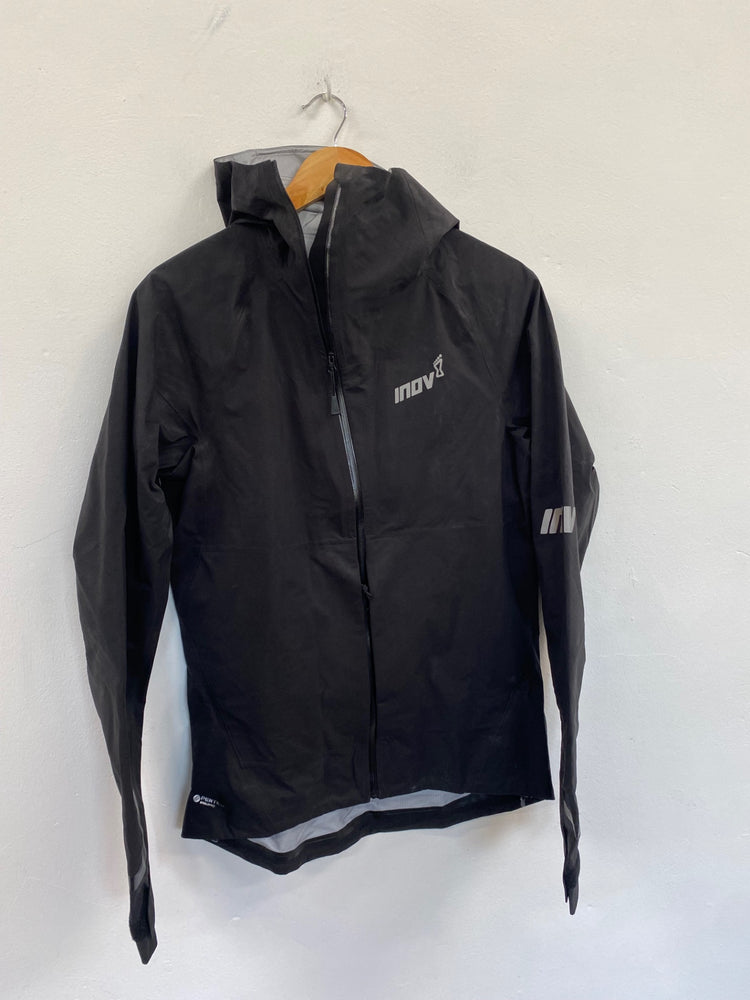 Fabulous INOV-8 Men’s walking Waterproof Coat UK S Black KH001