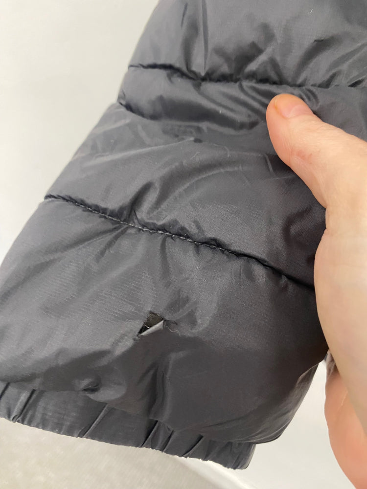 Fabulous Berghaus Puffer Jacket Age 11-12 Black SW461