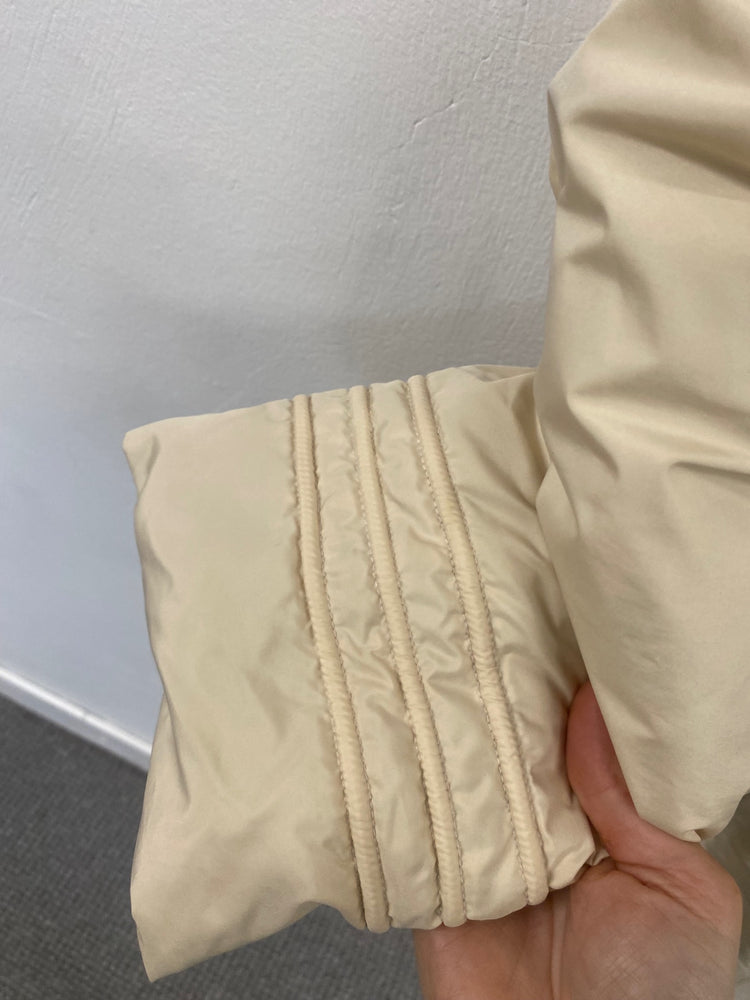 Fabulous vintage Y2K Versace Sport Puffer Coat UK12 Beige Apres GM143