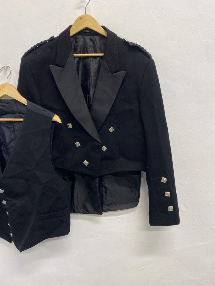 Fabulous traditional kilt jacket waistcoat Prince Charlie ex hire Uk 48 short Black #671 MD001