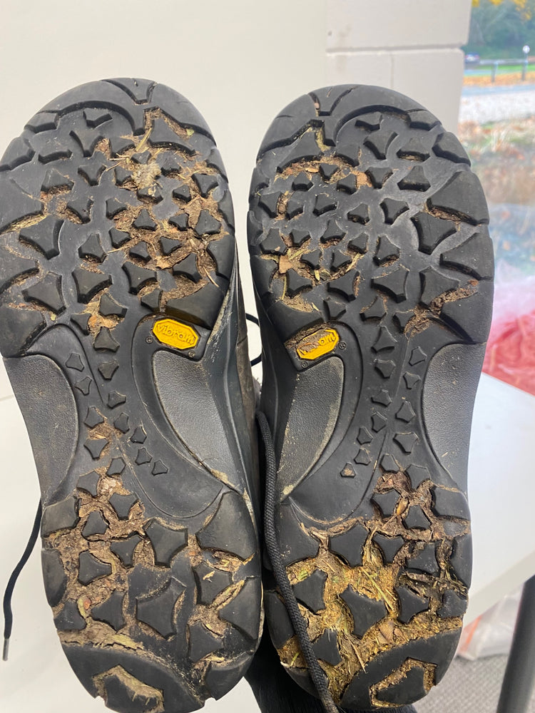 Fabulous Raichle Walking boots UK6 Black