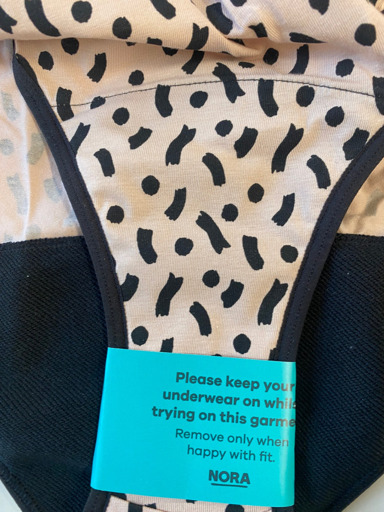 Fabulous NORA anima print period pants Underwear UK12 Black beige Bikini MS479