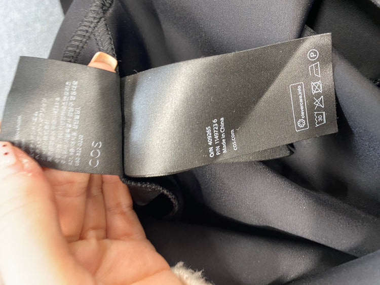 Fabulous COS Midi Dress UK S Black scuba a line CS001