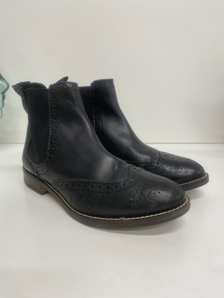 Fabulous Dune Brogued Leather ankle Boots UK5 Black Classic AC488
