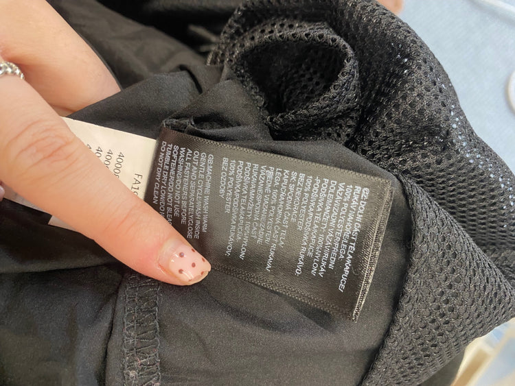 Fabulous The North Face men’s Windbreaker UK M Black GC004