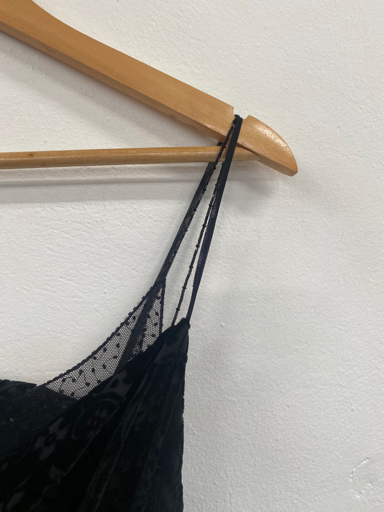 Fabulous Jesire Vintage velvet evening Dress UK10 Black MB489