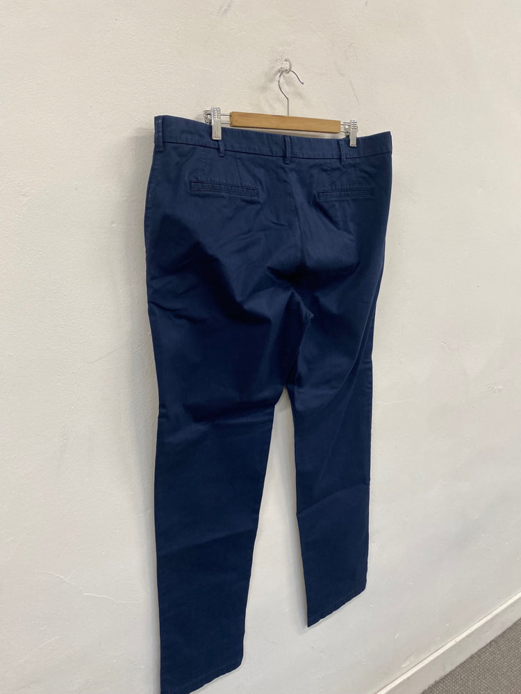 Fabulous Marks & Spencer chino Trousers W40" Navy SH493