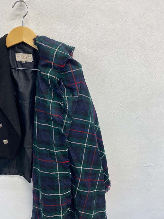 Fabulous Mackenzie tartan Fly Plaid 37 by 29 Navy green #6 SH493