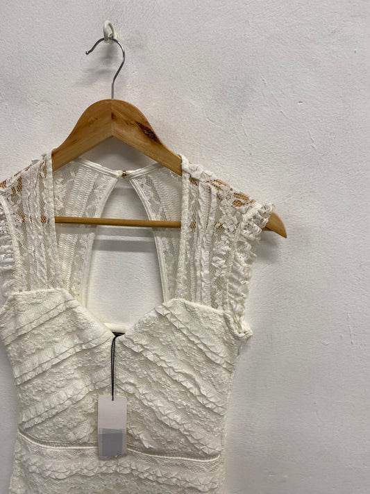 Fabulous Lipsy london Mini dress UK 10 Cream Lace party RG020
