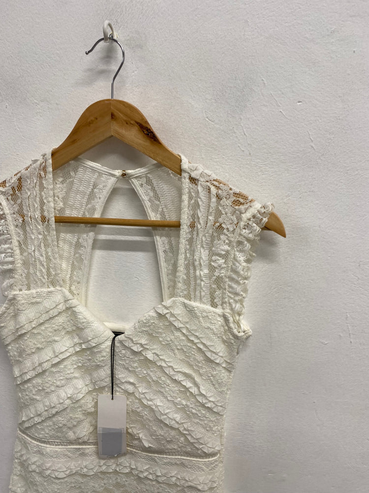 Fabulous Lipsy london Mini dress UK 10 Cream Lace party RG020