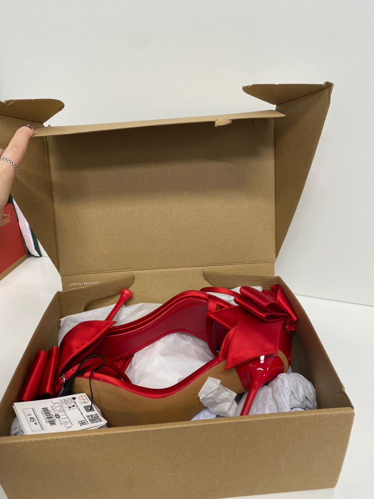 Fabulous Zara Heels UK 6 Red bow festive classy new RG020