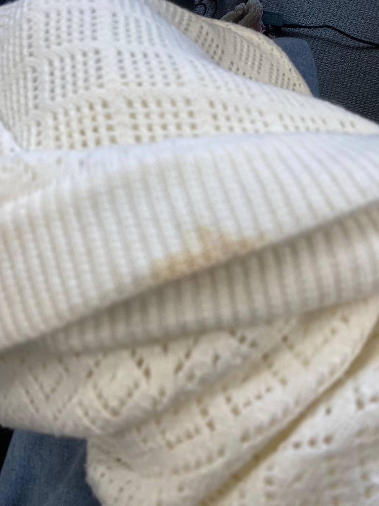 Fabulous ASOS Knitted Top and Skirt Set Cream/Off-white