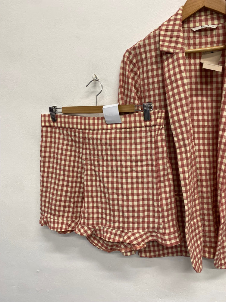 Fabulous TU Suit Set UK 14 Red cream gingham blazer shorts #5 FQ501