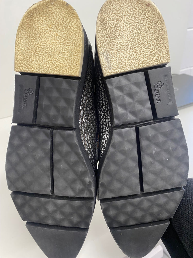 Fabulous Love Moschino Cracked Accent Loafers UK4 Silver KF221