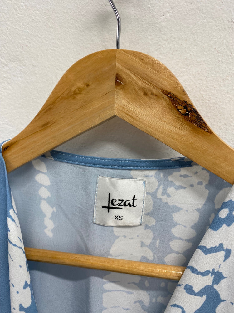 Fabulous Lezat Midi Dress UK 8 Blue white abstract KF221