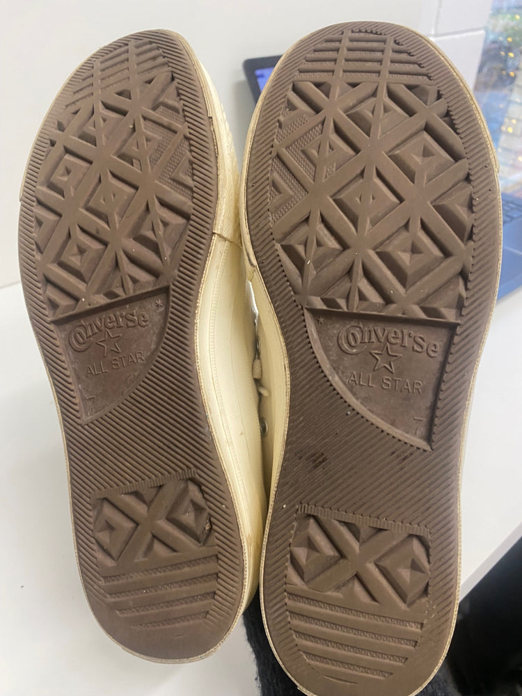 Fabulous Converse x Comme des Garçons PLAY Sneakers Uk7 cream AC504