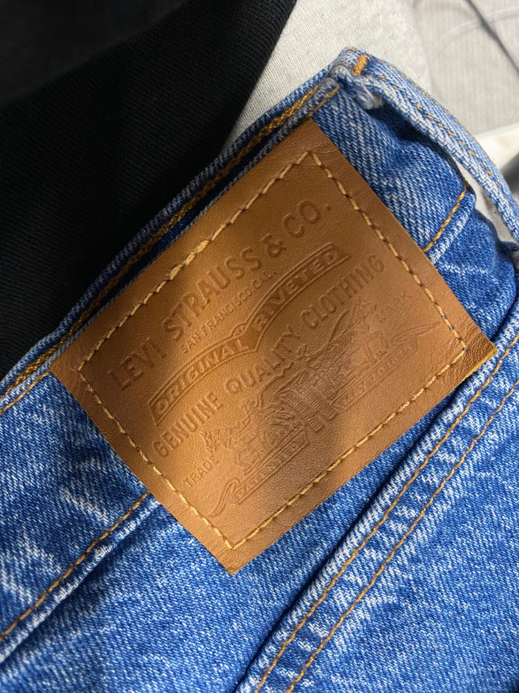 Fabulous Levi’s rib cage straight Cropped jeans W31" Blue NN505