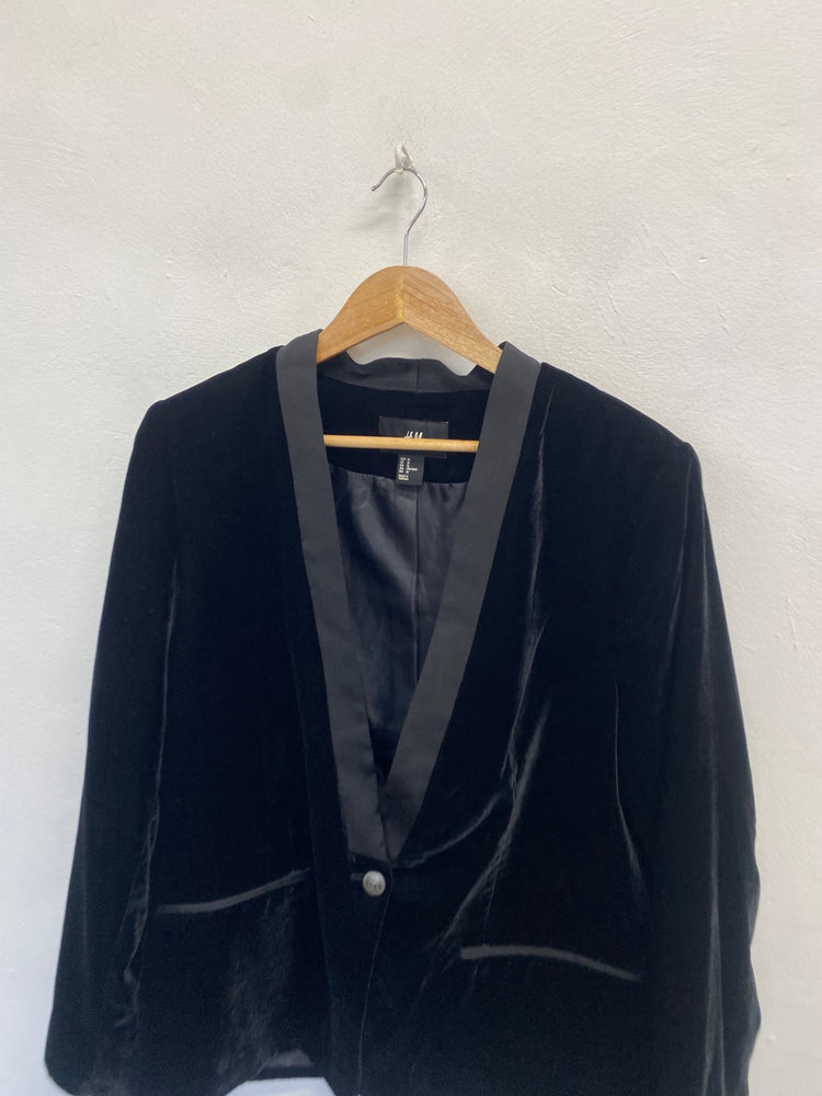 Fabulous H&M Blazer UK 18 Black velvet festive formal KM507